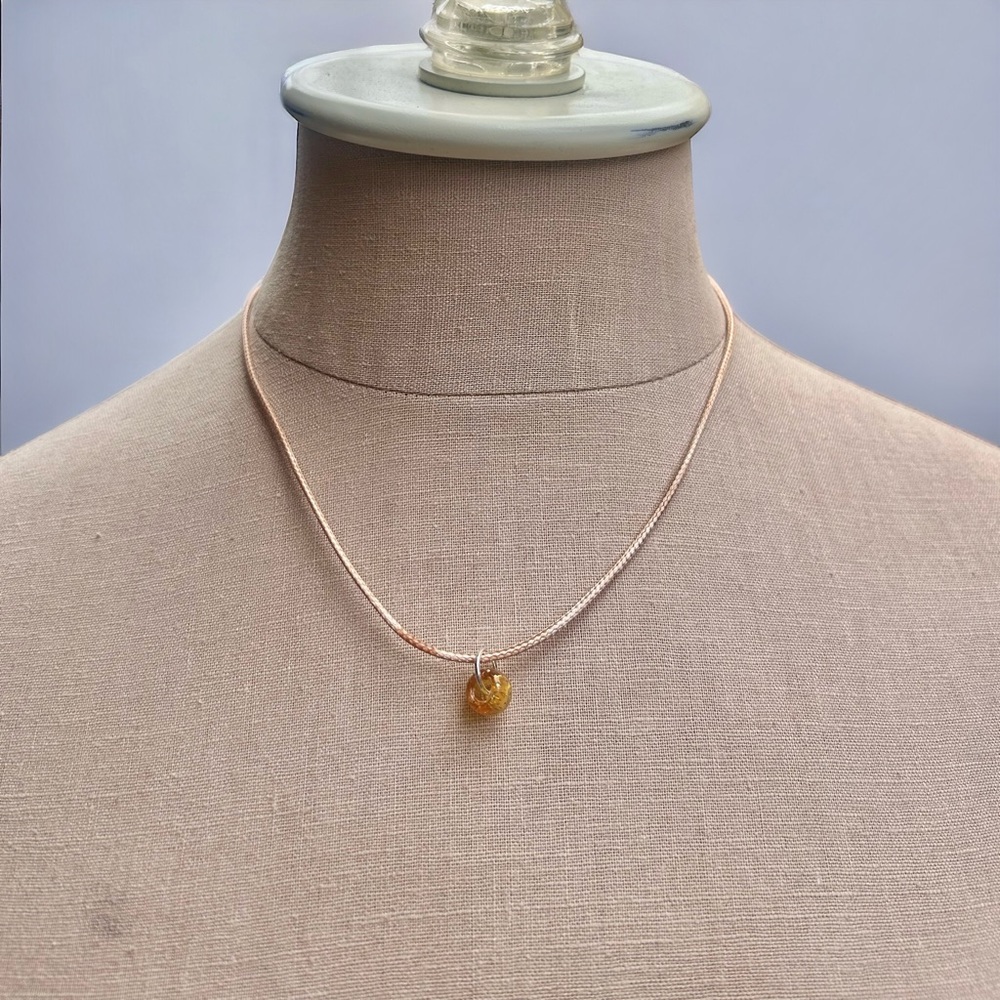 Bead necklace